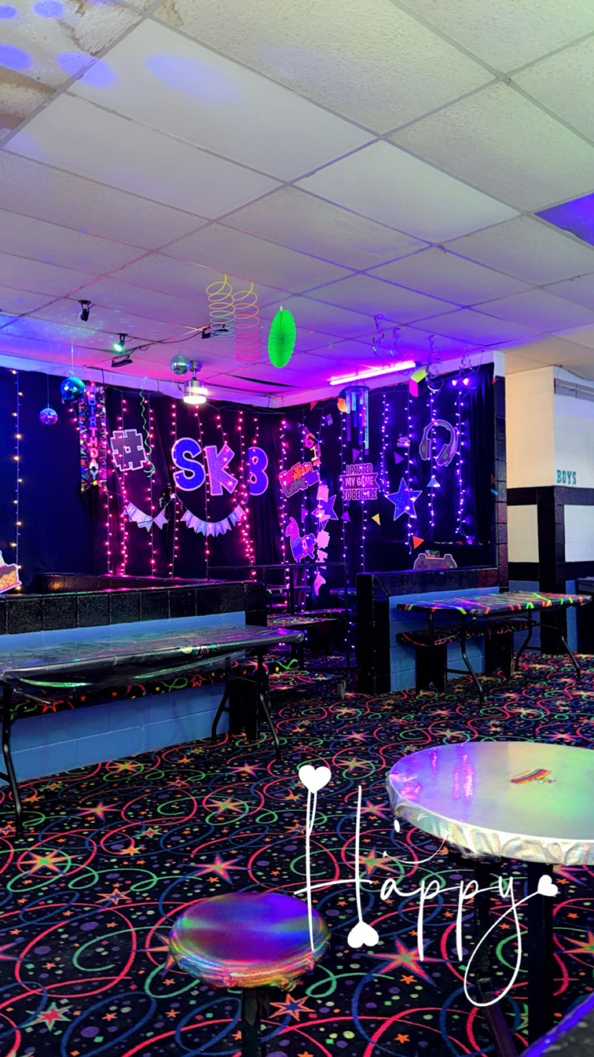 Gamer Glow area with SK8 backdrop